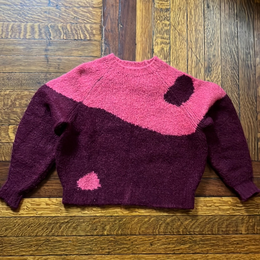 Paloma Wool Super soft knitted sweater with Yin Yang intarsia.